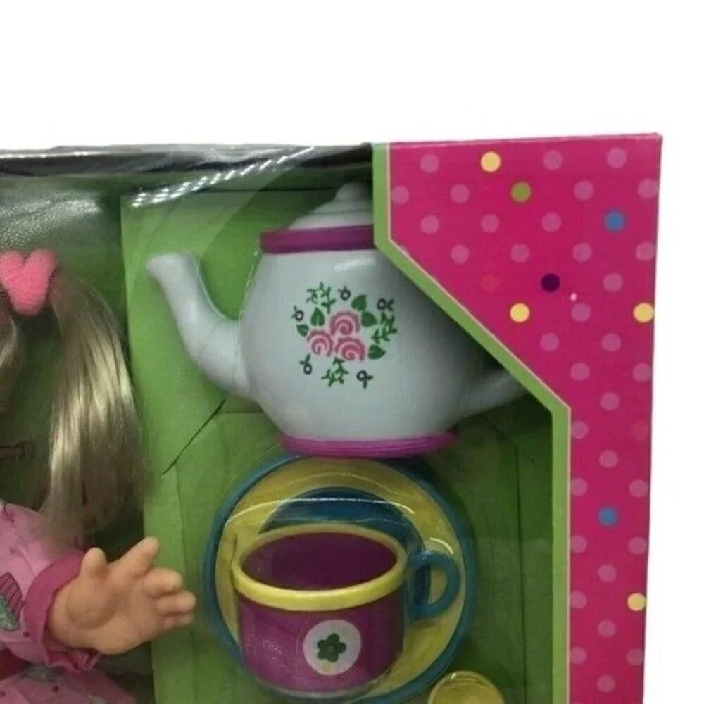 Lovee Dolls Singing Doll and Play Tea Set New